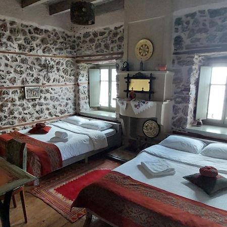 Bayiri Petit Pension Litóchoron Luaran gambar